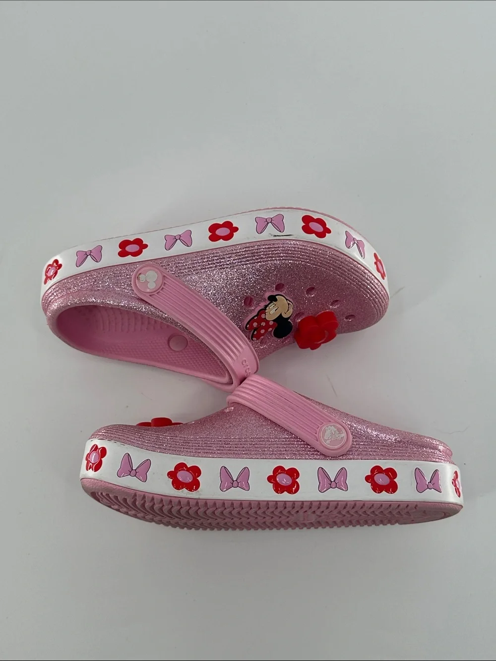 CROCS Kids Pink Glitter Minnie Mouse Clogs with Flower Charms